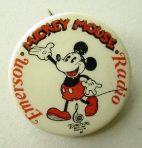 badge-mickey-mouse-vintage-1930.jpg