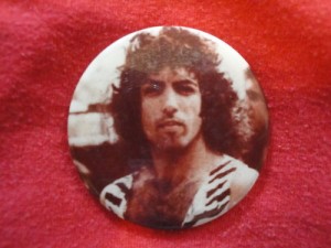 badges25mm-kiss_1983