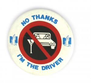 B-no thanks-badge-ancien-americain